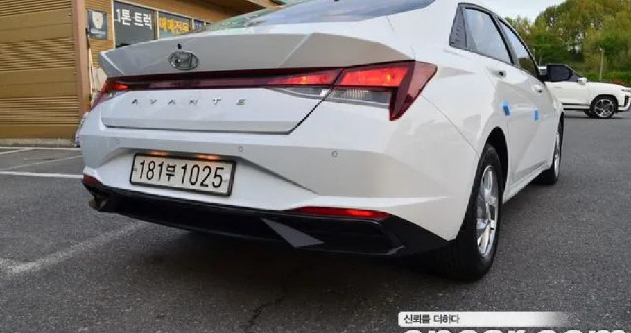 Hyundai Avante (Elantra) 