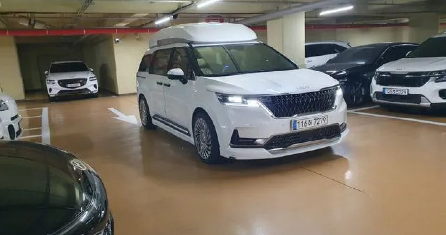 Kia Carnival 