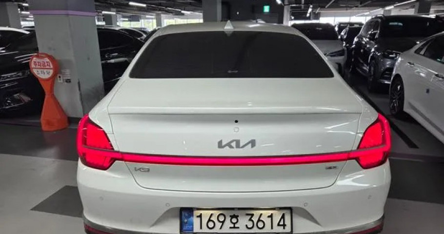 Kia K9 