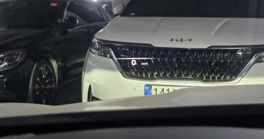 Kia K9 