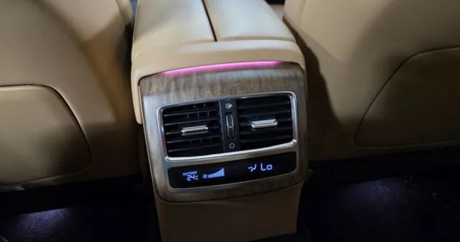 Kia K9 