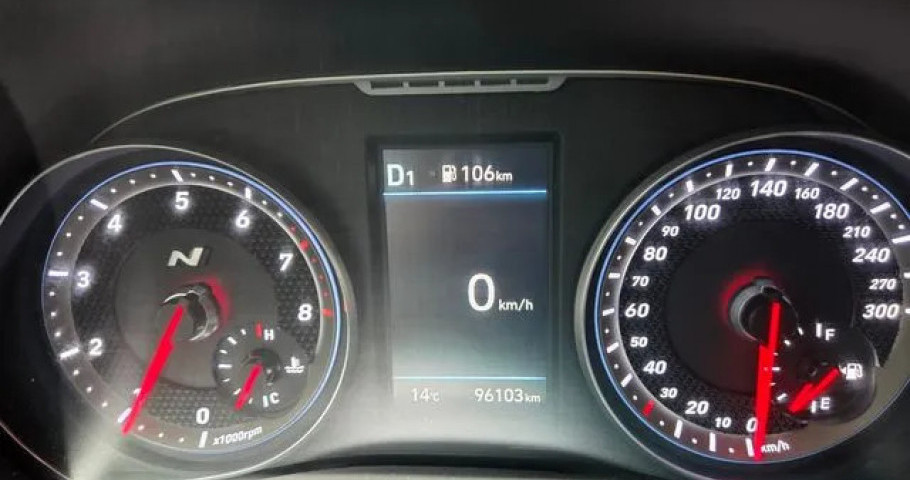 Hyundai Veloster 