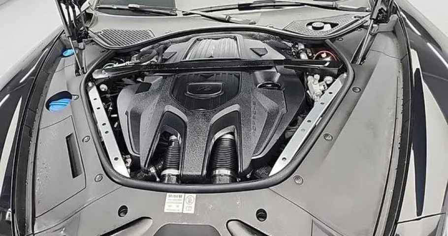 Porsche Panamera 