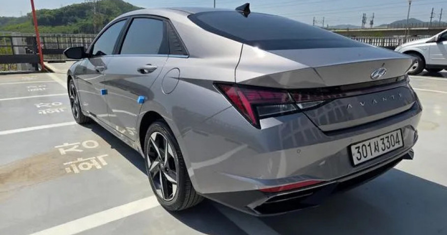 Hyundai Avante (Elantra) 