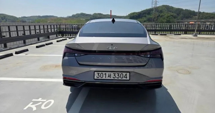 Hyundai Avante (Elantra) 
