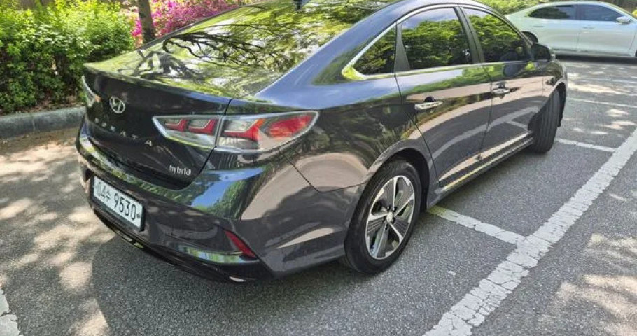 Hyundai Sonata 
