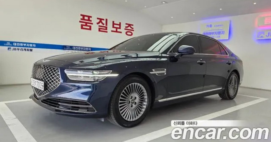 Genesis G90 