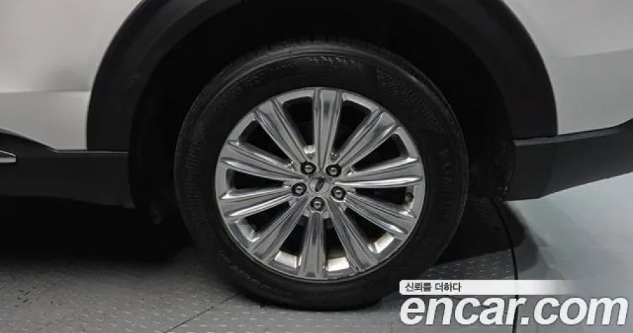 Ford Explorer 