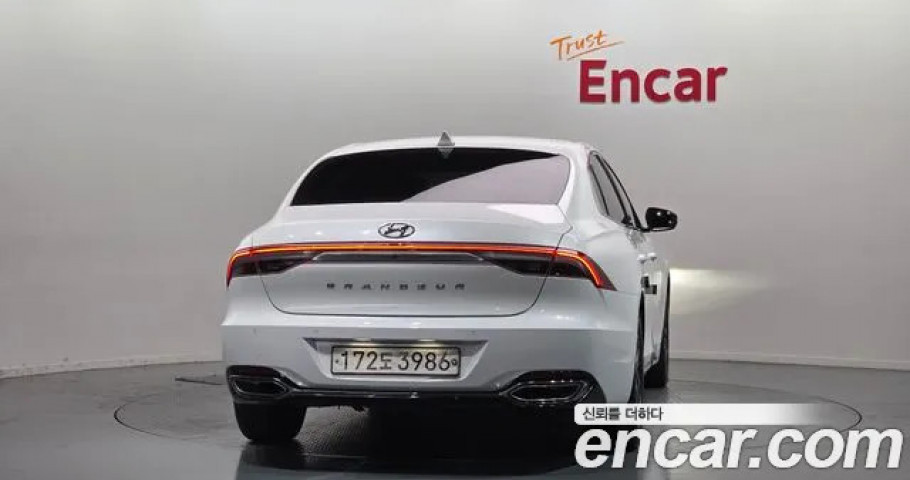 Hyundai Grandeur 