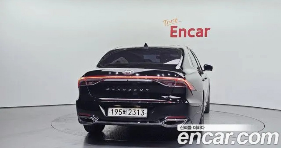 Hyundai Grandeur 