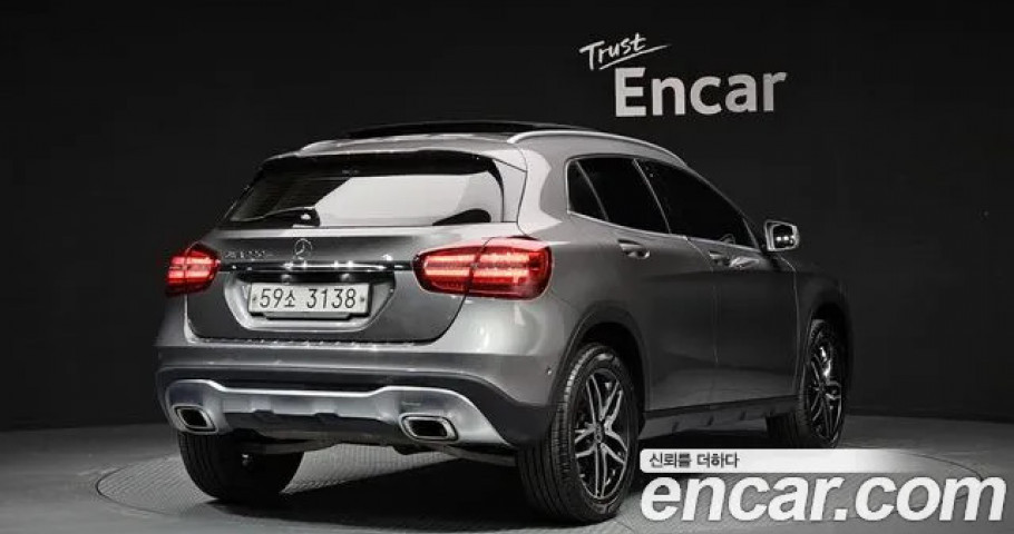 Mercedes-Benz Gla-Class 