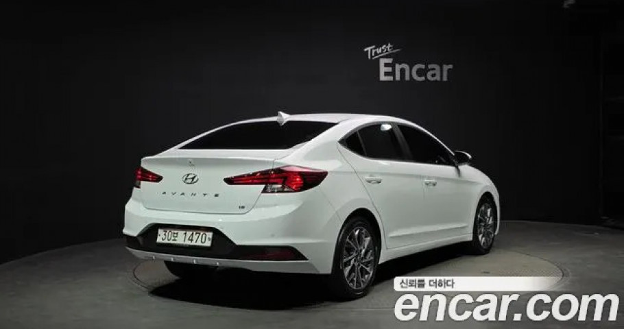 Hyundai Avante (Elantra) 