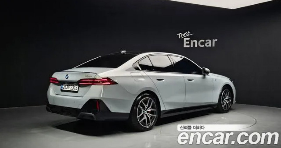 Bmw 5-Series 