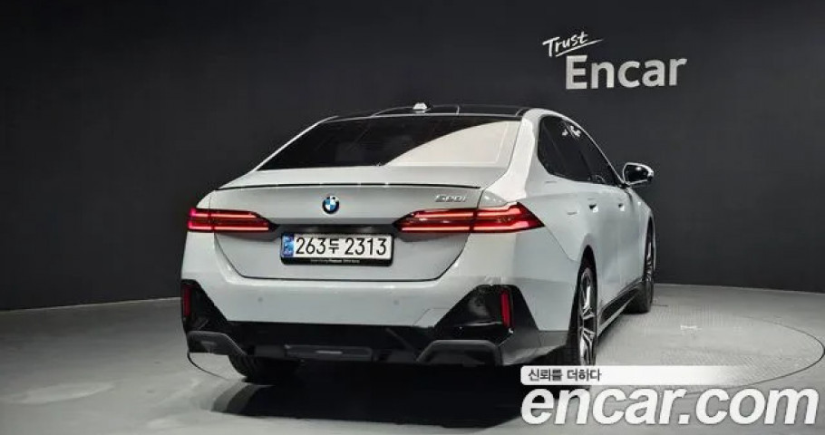 Bmw 5-Series 