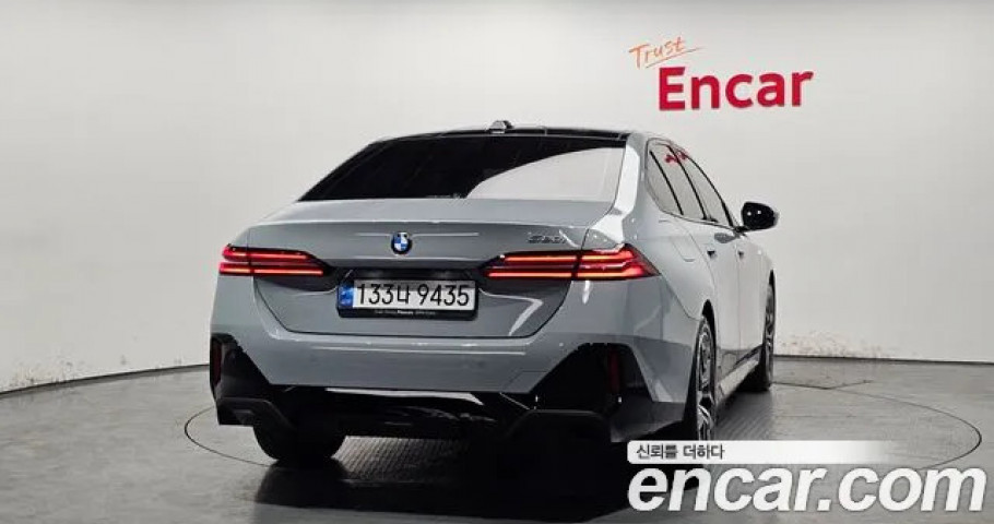 Bmw 5-Series 