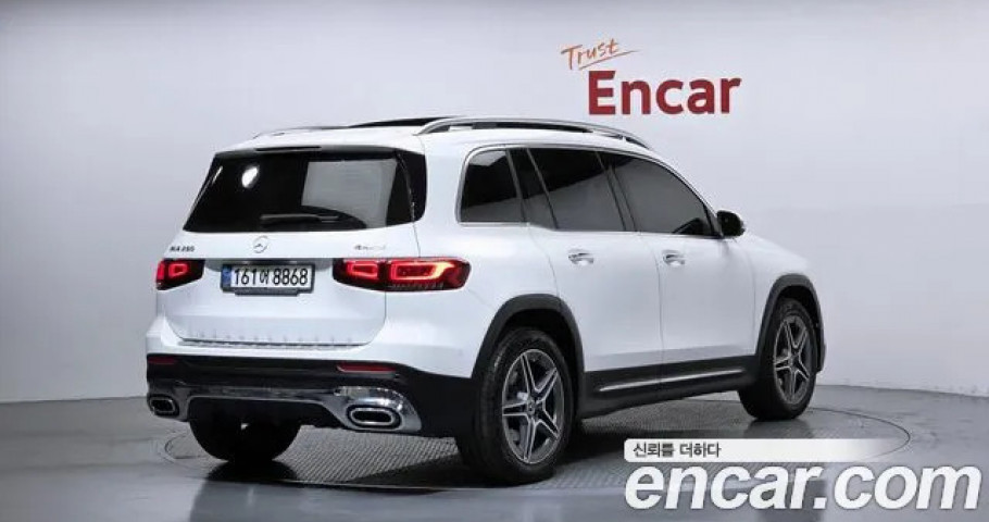 Mercedes-Benz Glb-Class 