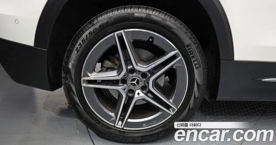 Mercedes-Benz Glb-Class 