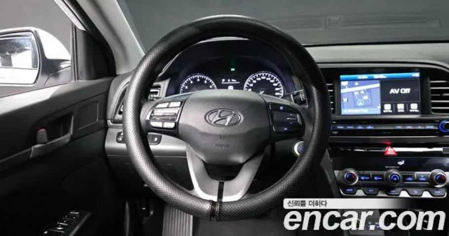 Hyundai Avante (Elantra) 
