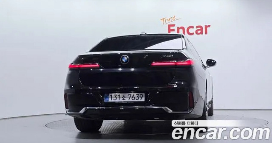 Bmw 7-Series 
