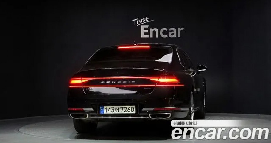 Genesis G90 
