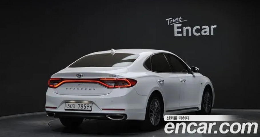 Hyundai Grandeur 