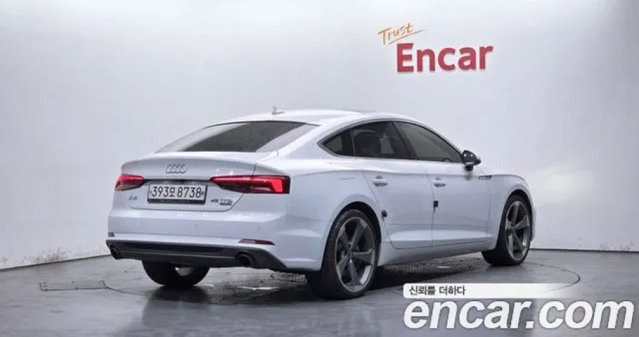 Audi A5 