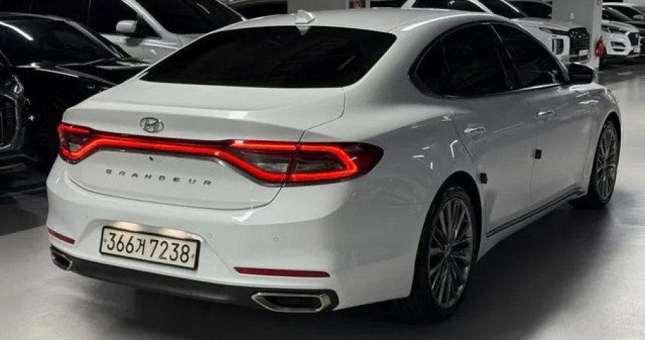 Hyundai Grandeur 