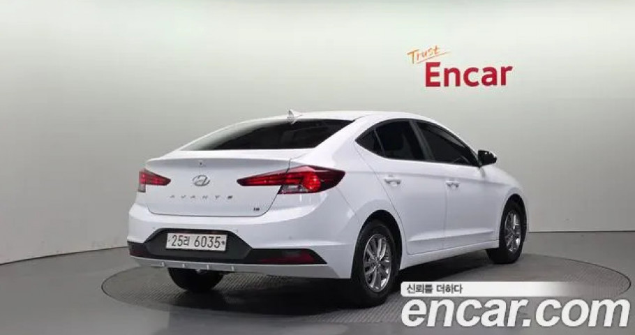 Hyundai Avante (Elantra) 