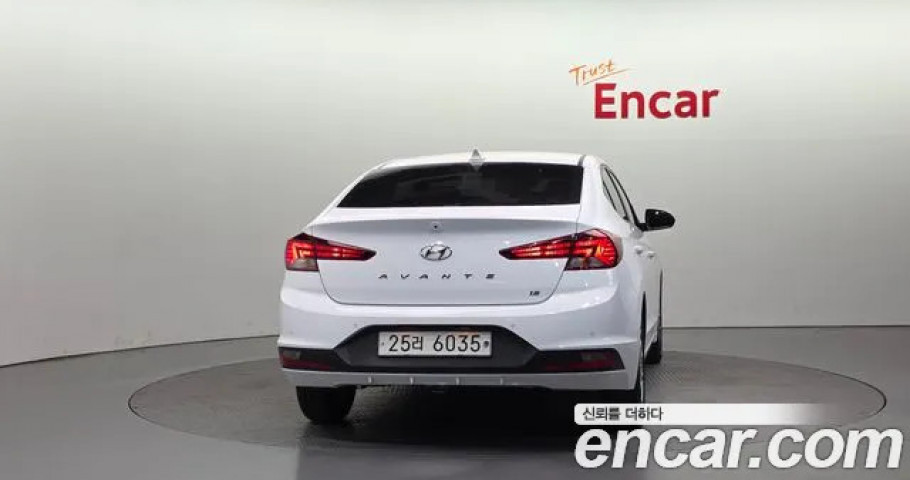 Hyundai Avante (Elantra) 