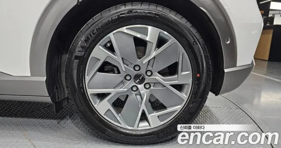 Genesis Gv60 