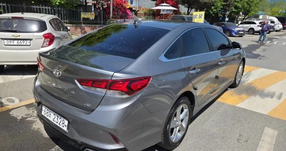 Hyundai Sonata 