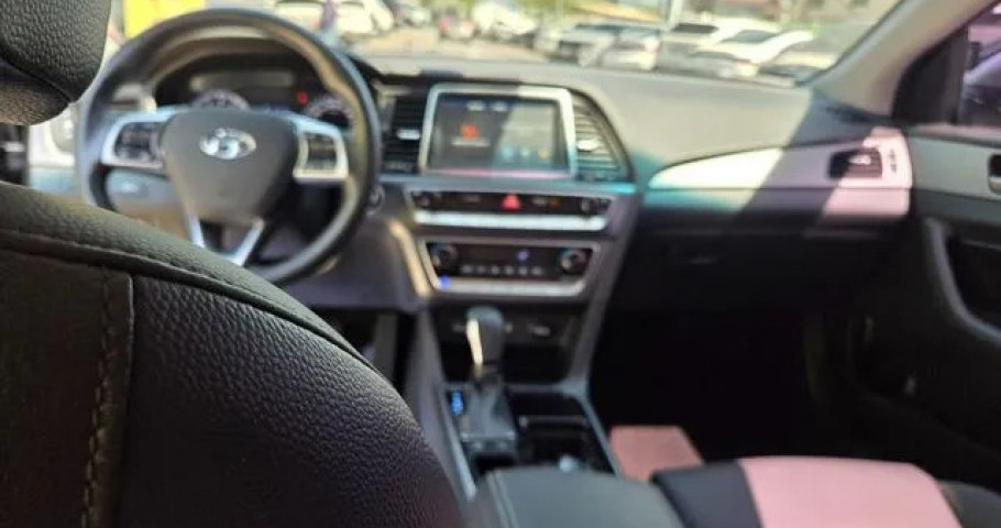 Hyundai Sonata 