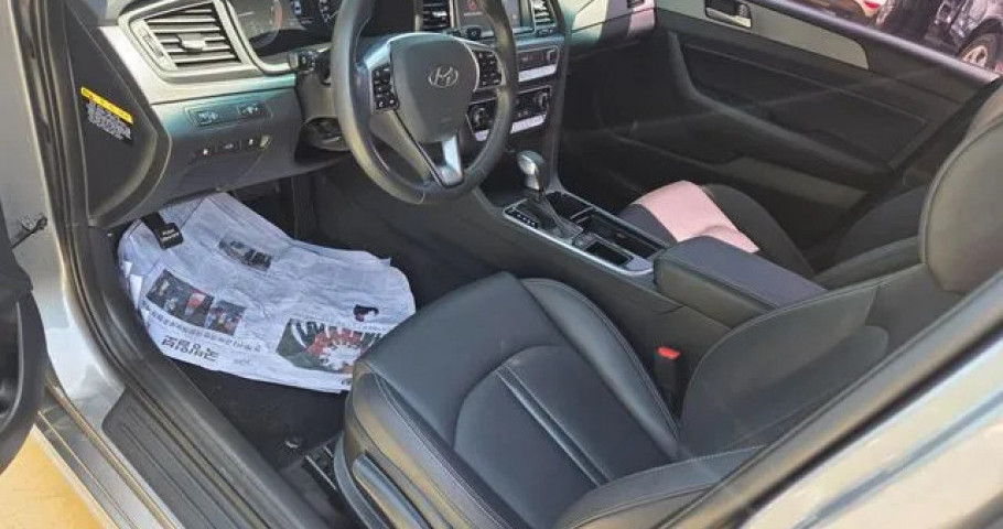 Hyundai Sonata 