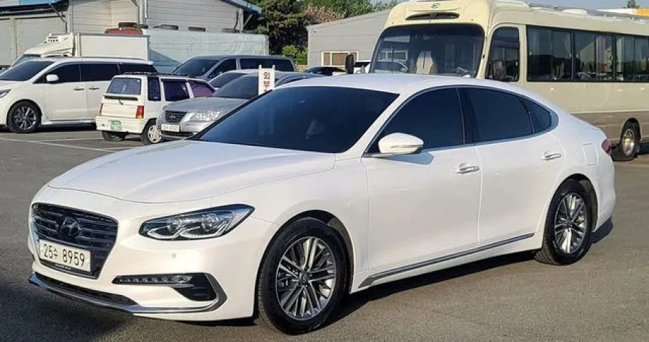 Hyundai Grandeur 