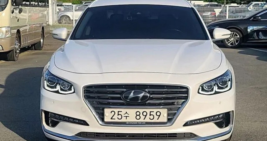 Hyundai Grandeur 