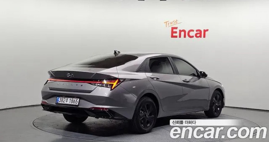 Hyundai Avante (Elantra) 