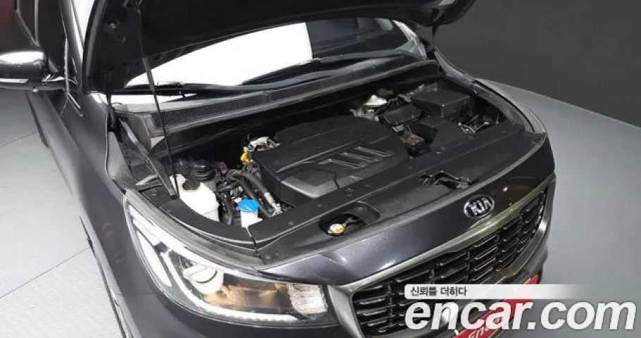 Kia Carnival 