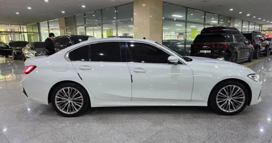 Bmw 3-Series 
