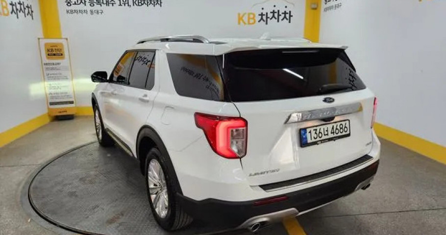 Ford Explorer 