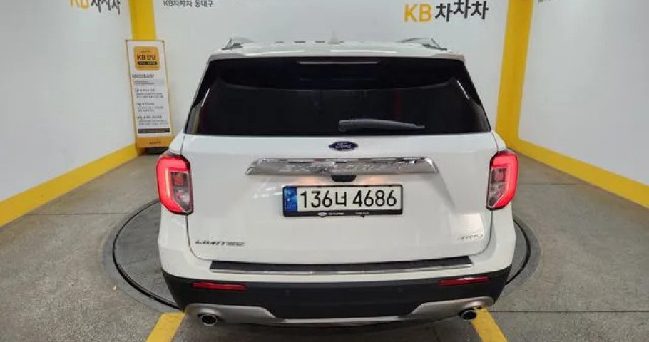 Ford Explorer 