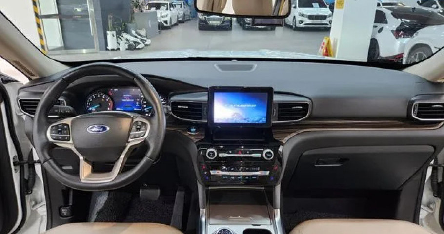 Ford Explorer 