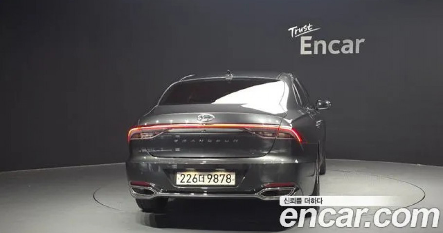 Hyundai Grandeur 