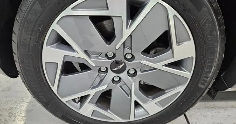 Genesis Gv60 