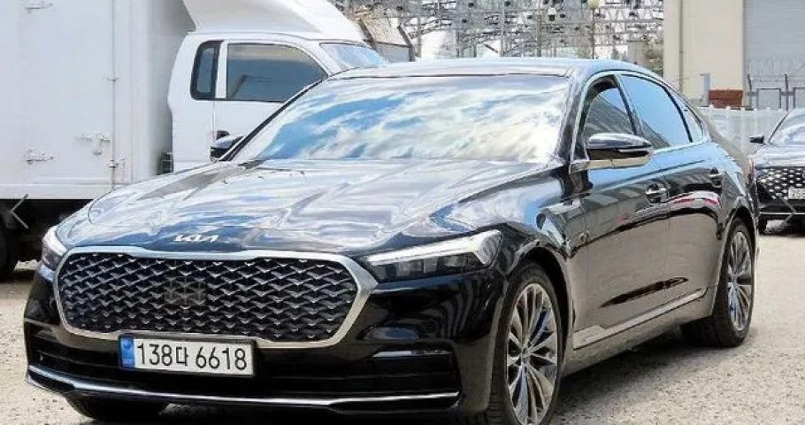 Kia K9 