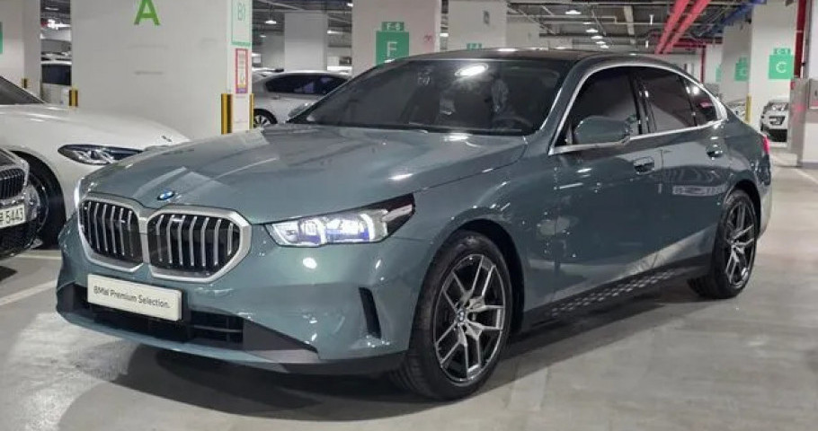 Bmw 5-Series 