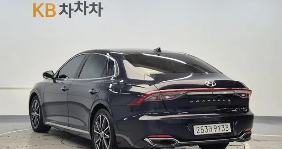 Hyundai Grandeur 