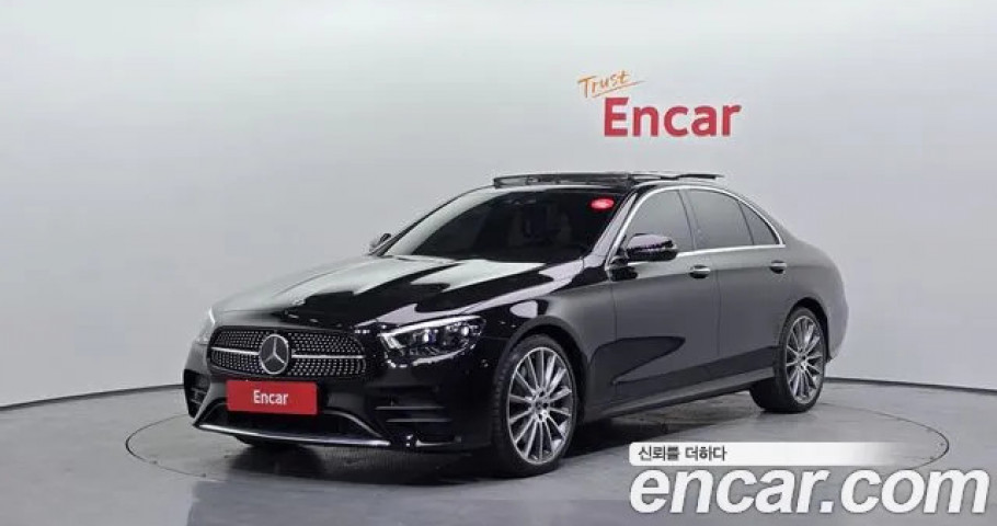 Mercedes-Benz E-Class 
