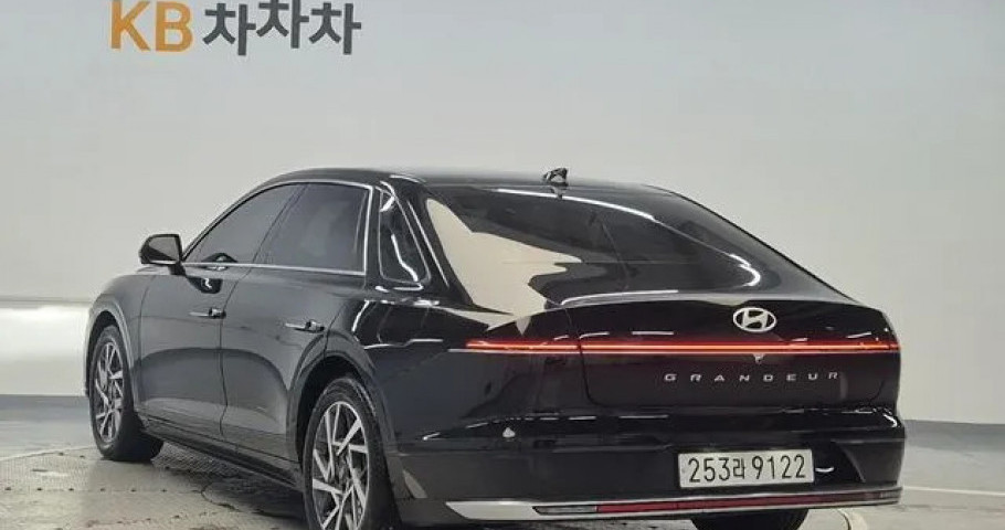 Hyundai Grandeur 