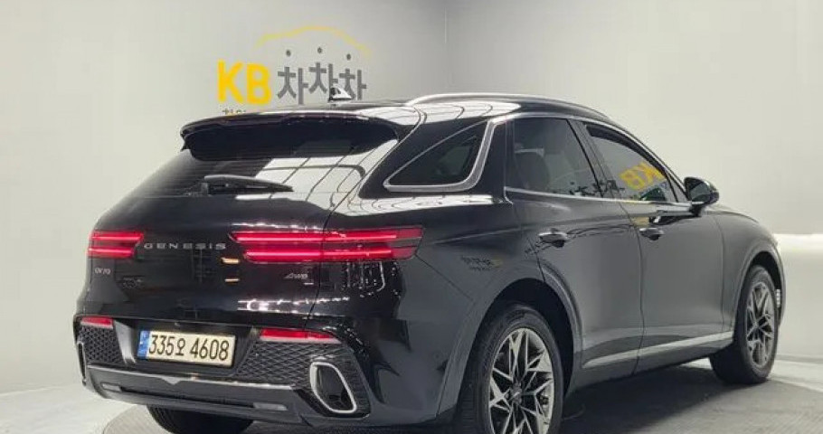Genesis Gv70 