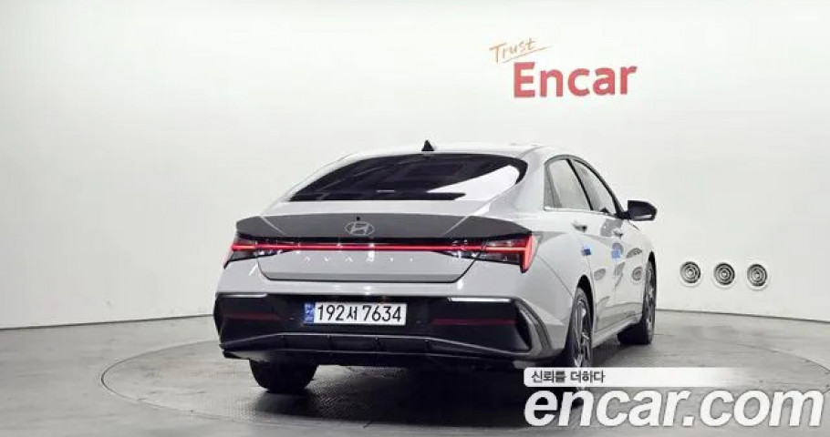 Hyundai Avante (Elantra) 